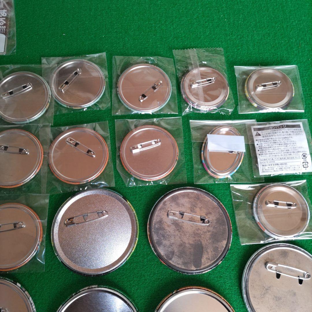 ④② ハイキュー　日向　影山　月島　西谷夕　及川　黒尾　研磨　天童覚　缶バッジ