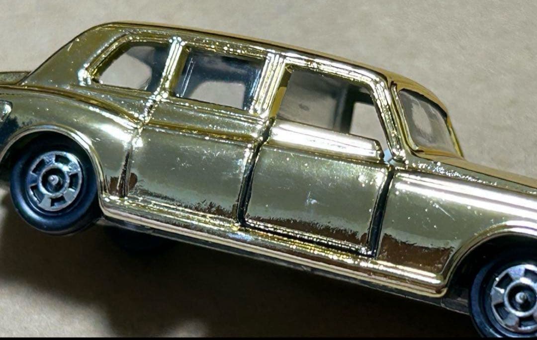 トミカ ロールスロイス ファンタムⅥ 金メッキ TFC特注