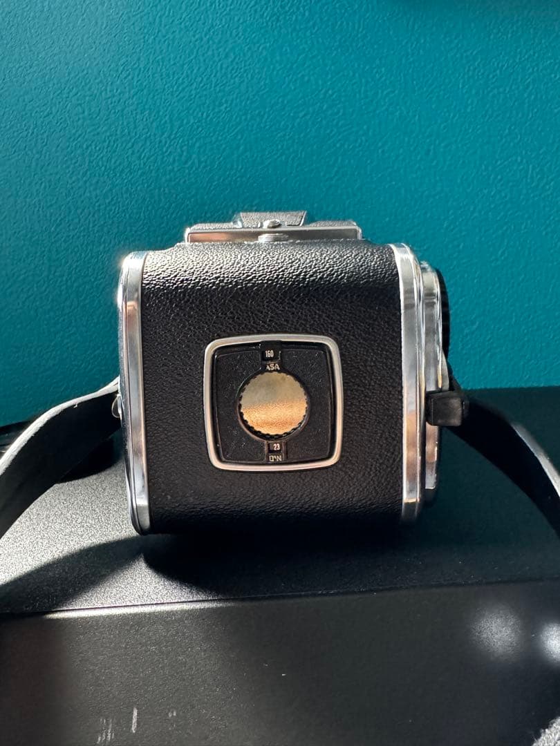 フィルムカメラ HASSELBLAD 500C/M +C80mm F2.8 +A12