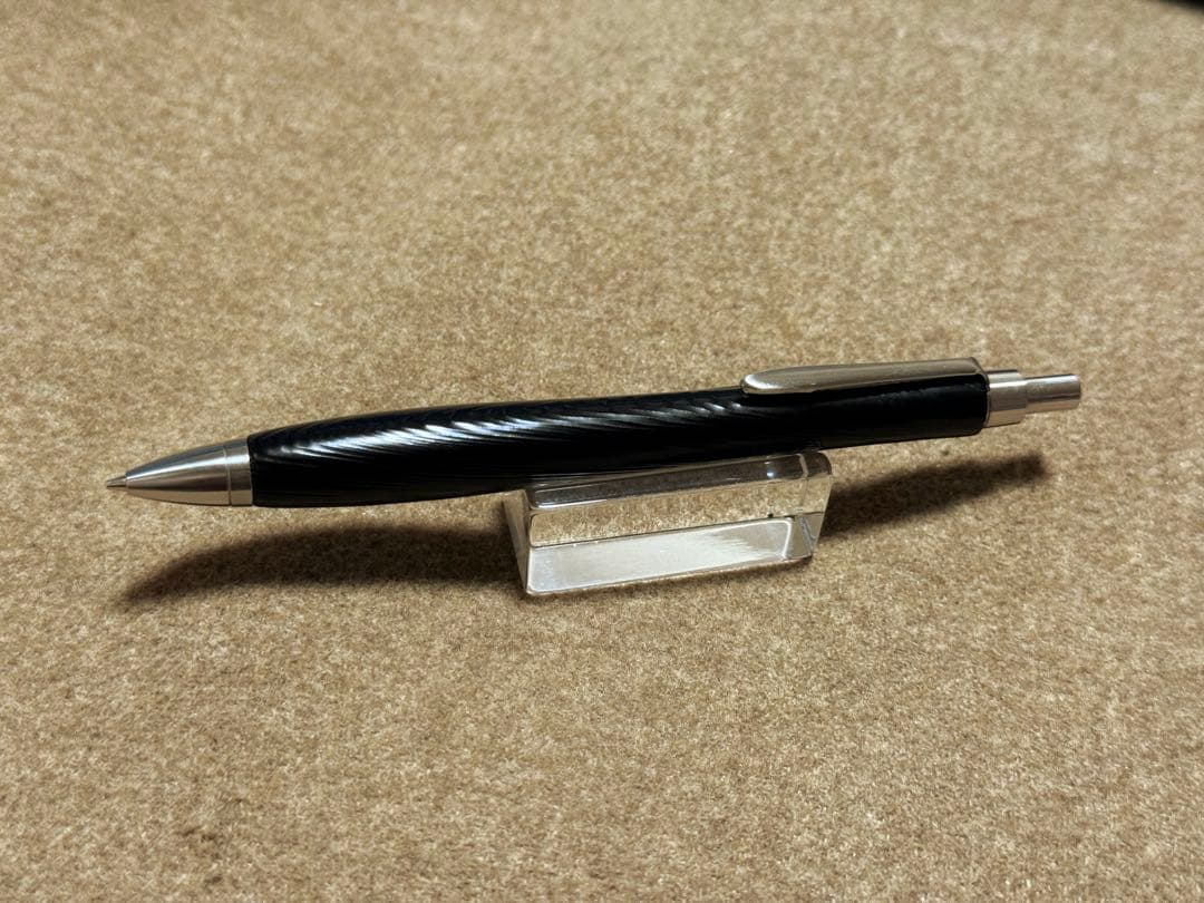 ウッドペンクラフト　屋久杉浮造り国産漆真塗り・鉄(くろがね) シャープペンシル