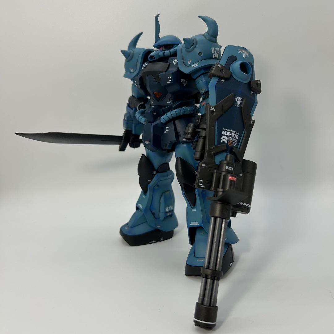グフカスタム（MG）ガンプラ　完成品