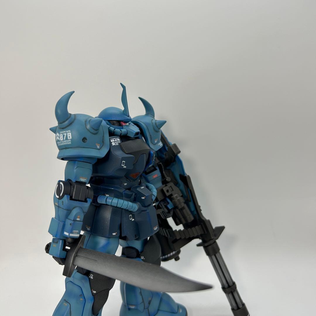グフカスタム（MG）ガンプラ　完成品