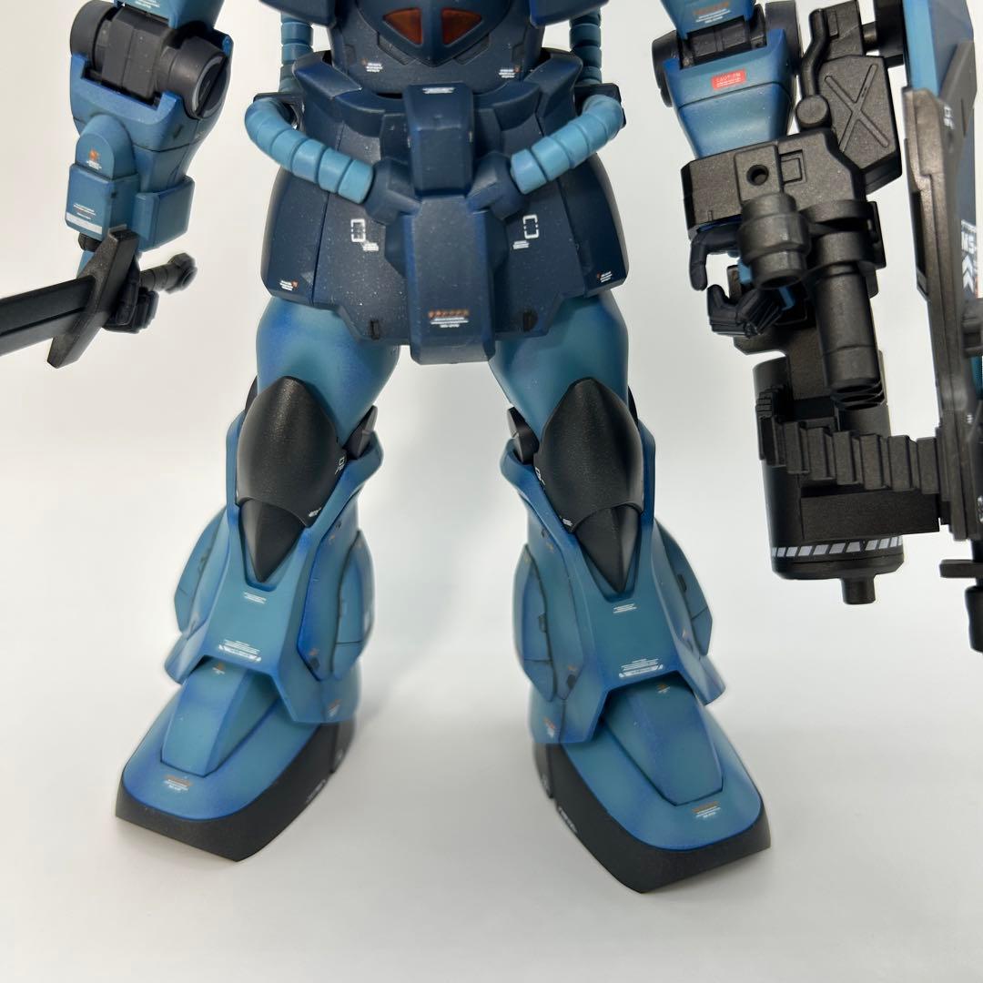 グフカスタム（MG）ガンプラ　完成品