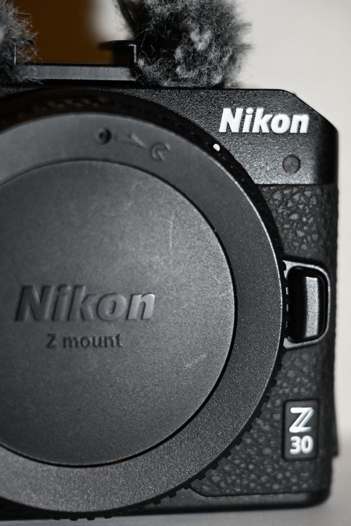【Nikon Z30 ボディ】シャッター約12,000回 ウィンドジャマー付き