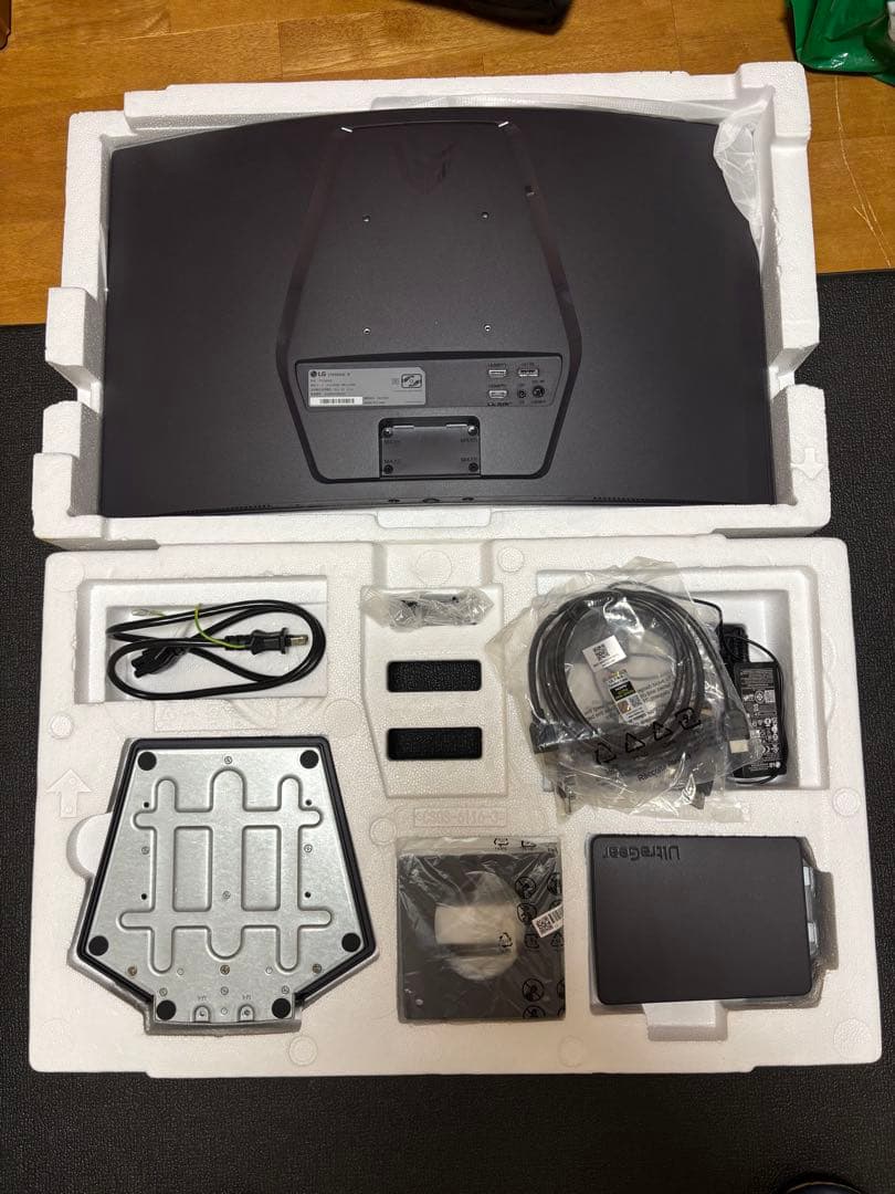 【山猫】LG ゲーミングモニター 27GS60QC-B