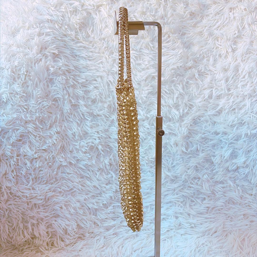 アンテプリマ　スクエアミディアム　シャンパンゴールド　チェーン　チャーム付き