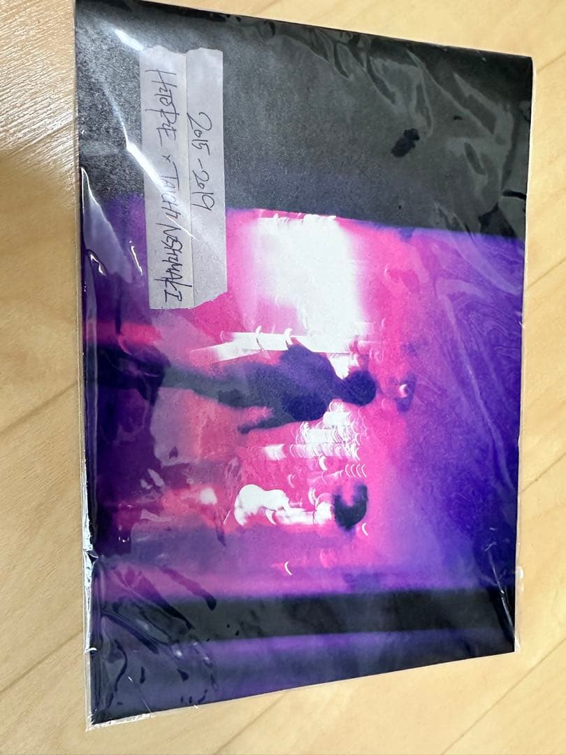 ヒトリエ フォトアルバム、缶バッチ、サコッシュ