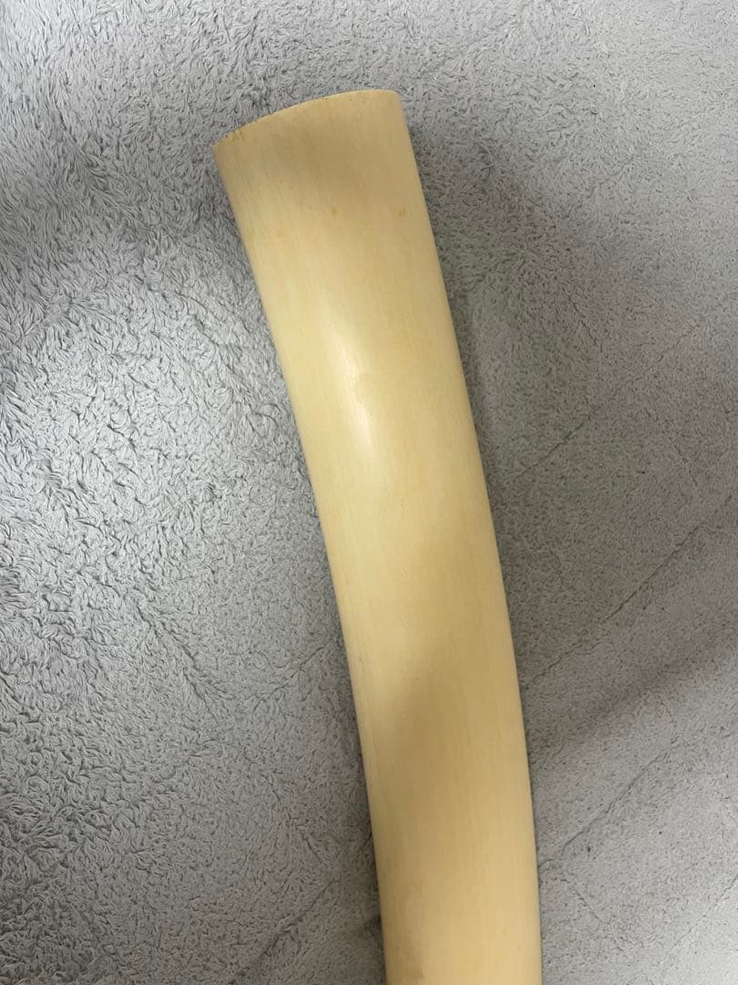 鈴*凱様 （超特大）象牙風レプリカ置物　レジン　練物