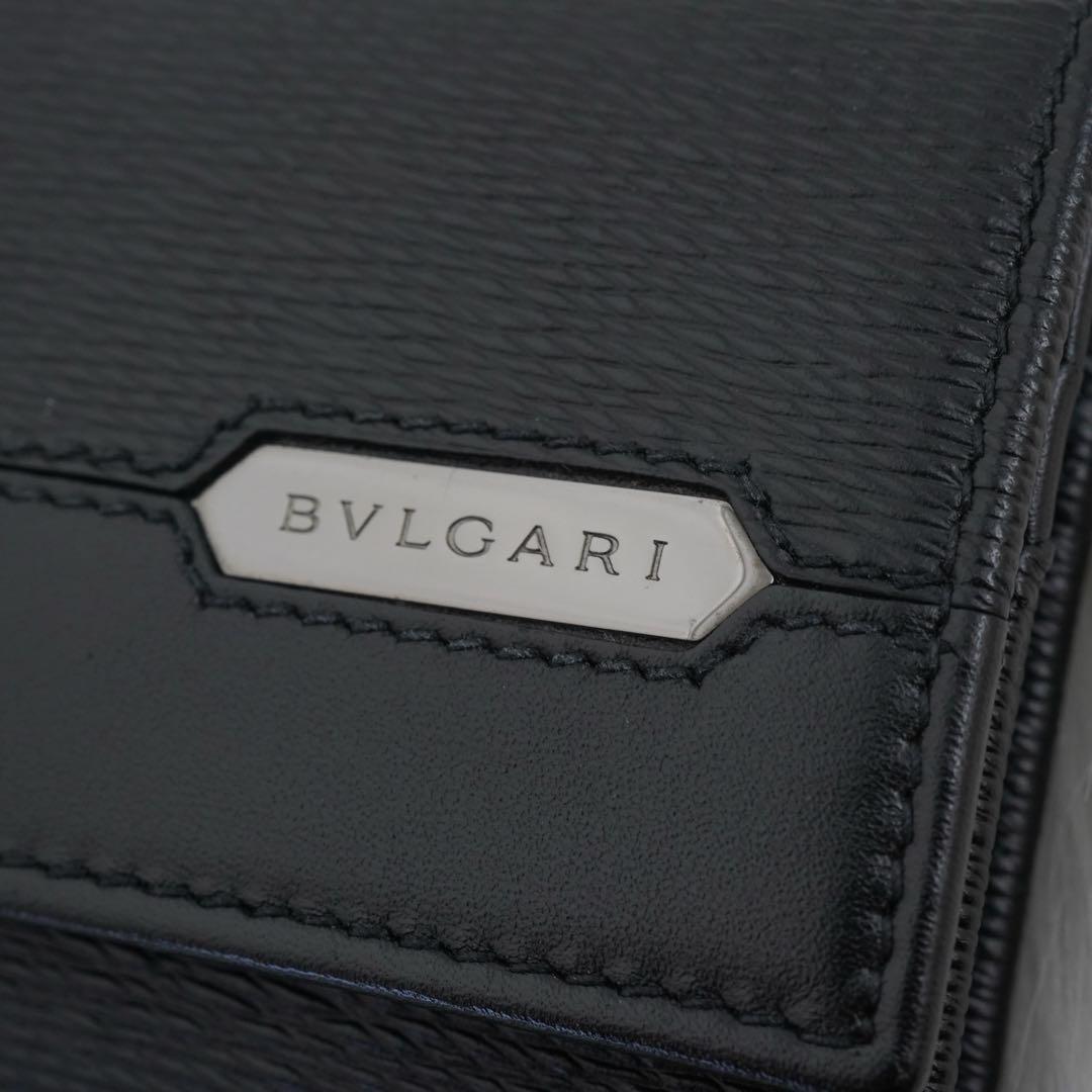 未使用品　箱・カード付き　BVLGARI ブルガリ　小銭入れ　ケース　黒