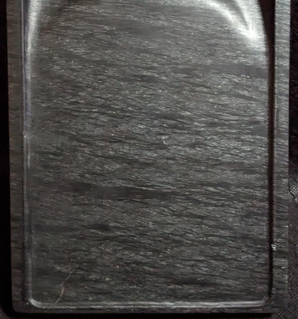 【歙州硯】◆水波眉子紋・銀華紋・銀線の蒼黒美石◆唐木箱◆約八吋の歙硯◆龍尾山