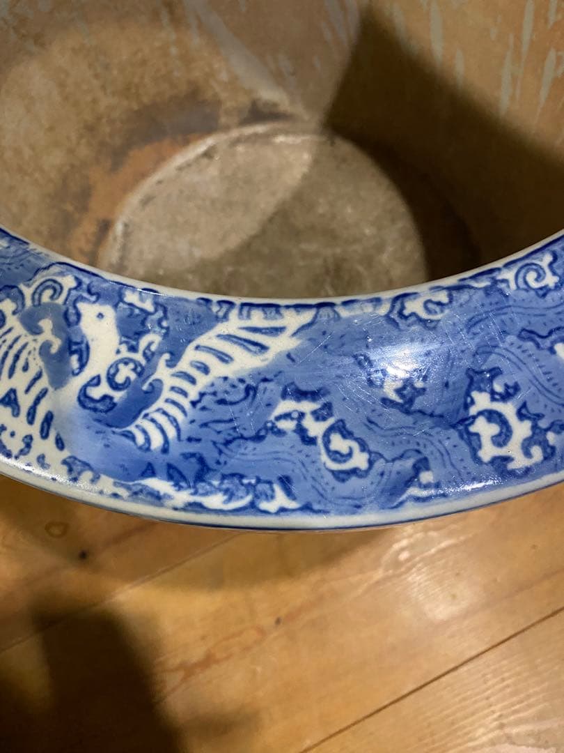 手毬紋様の可愛い大きな火鉢