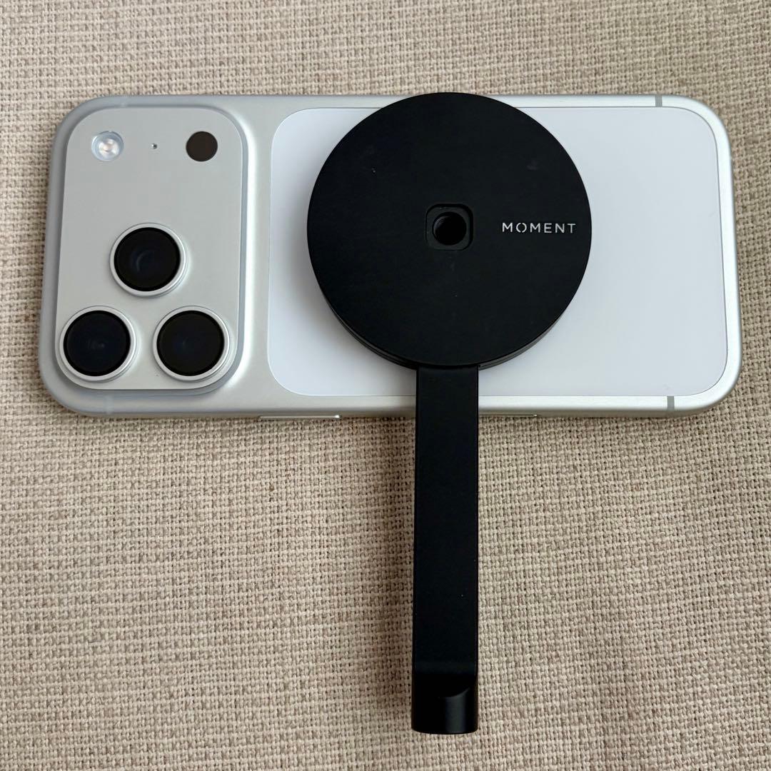 MOMENT MagSafe 三脚 マウント