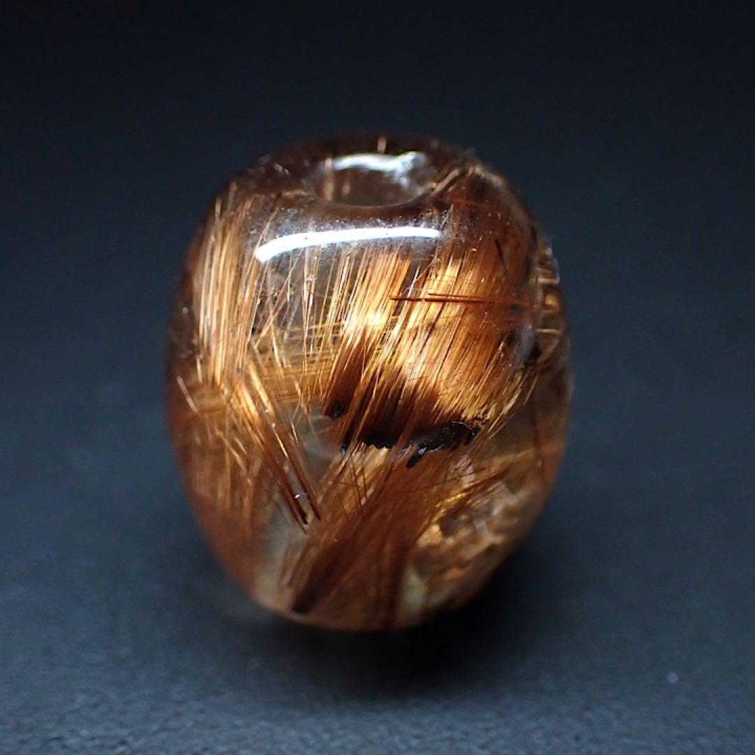 【中国産】ルチルクォーツのビーズ