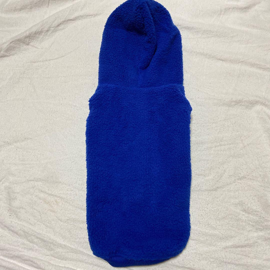 小型犬用 パーカー付き・寒さからワンちゃんを守る 暖かいもふもふの手触りＭ