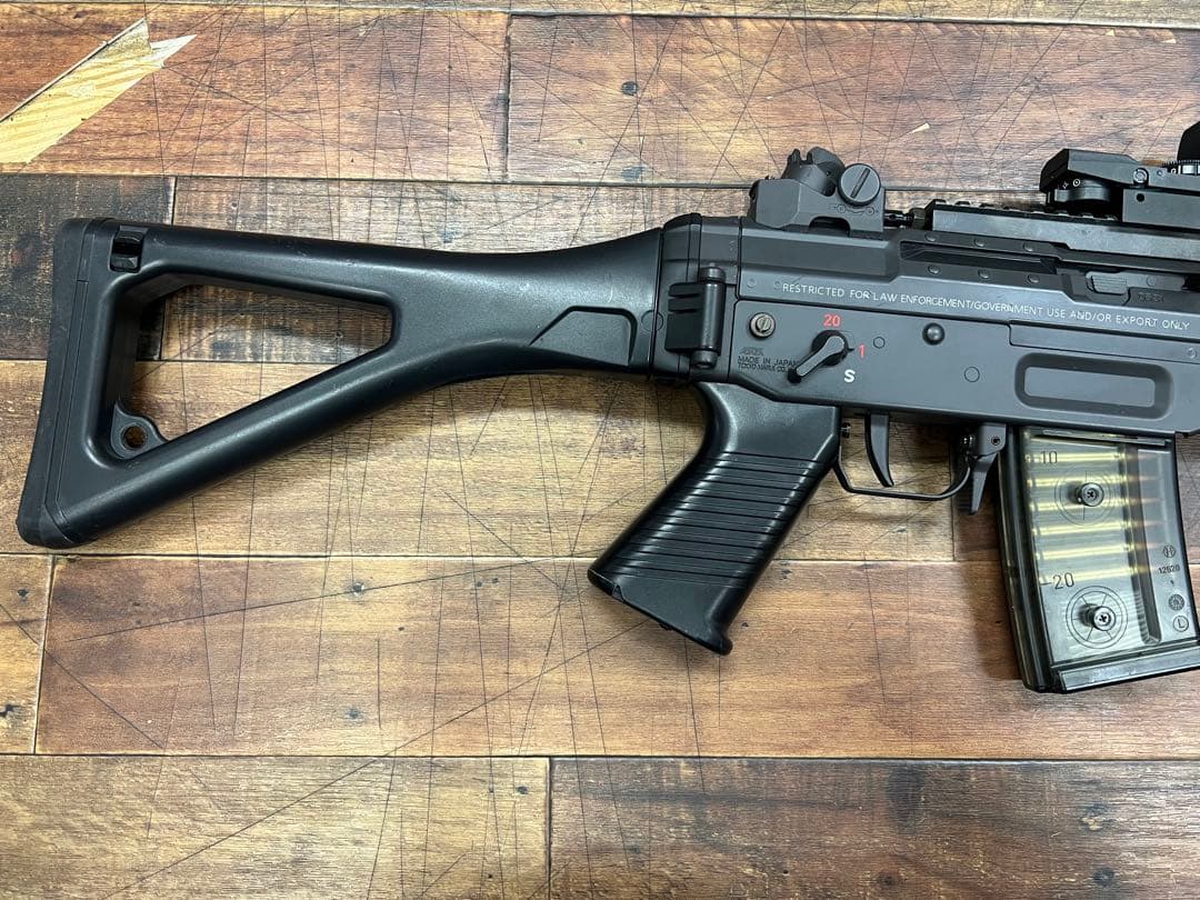 東京マルイ　スタンダード電動ガン　SIG 552