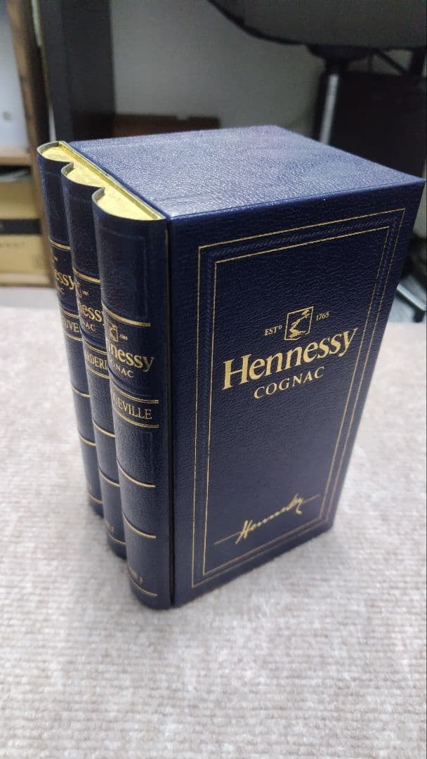 Henessy〈SILVER TOP★LIBRARY DECANTER〉未開栓