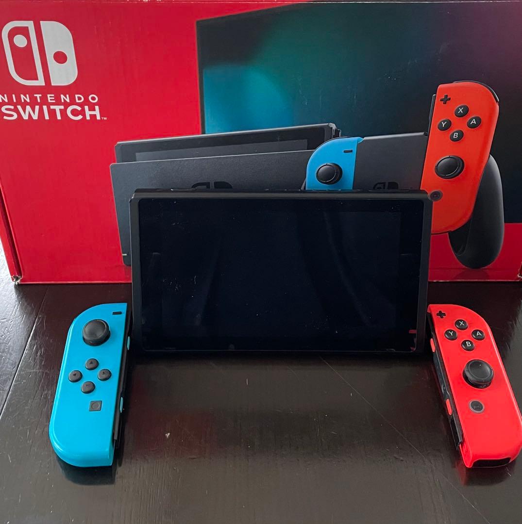 Nintendo Switch + ジョイコングリップ + ケース（スプラ3）