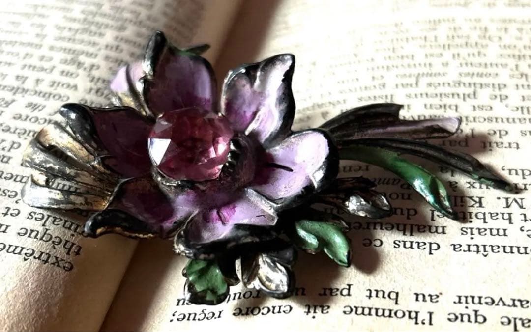 ★専用★3059ヴィンテージ☆エナメル/クレマチス/ブローチ他2点