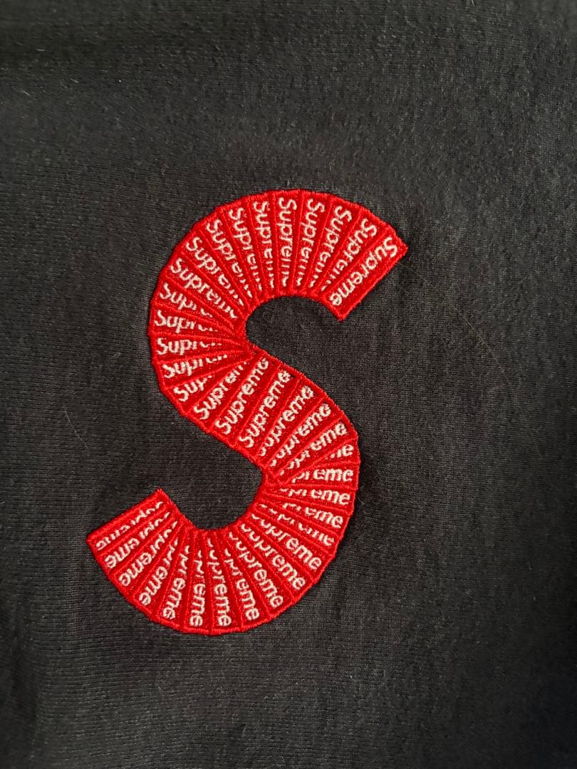 Supreme ネイビーパーカー Sロゴ