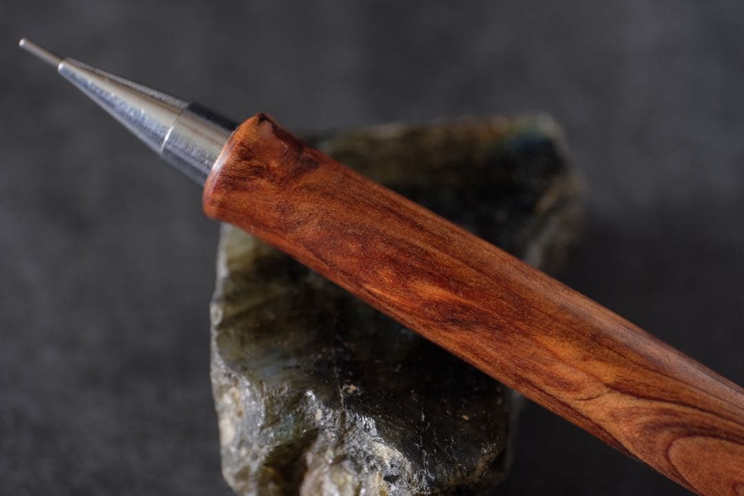 PG5木軸カスタム0196　高村杢工房 製図用シャープペンシル　魚梁瀬杉油杢