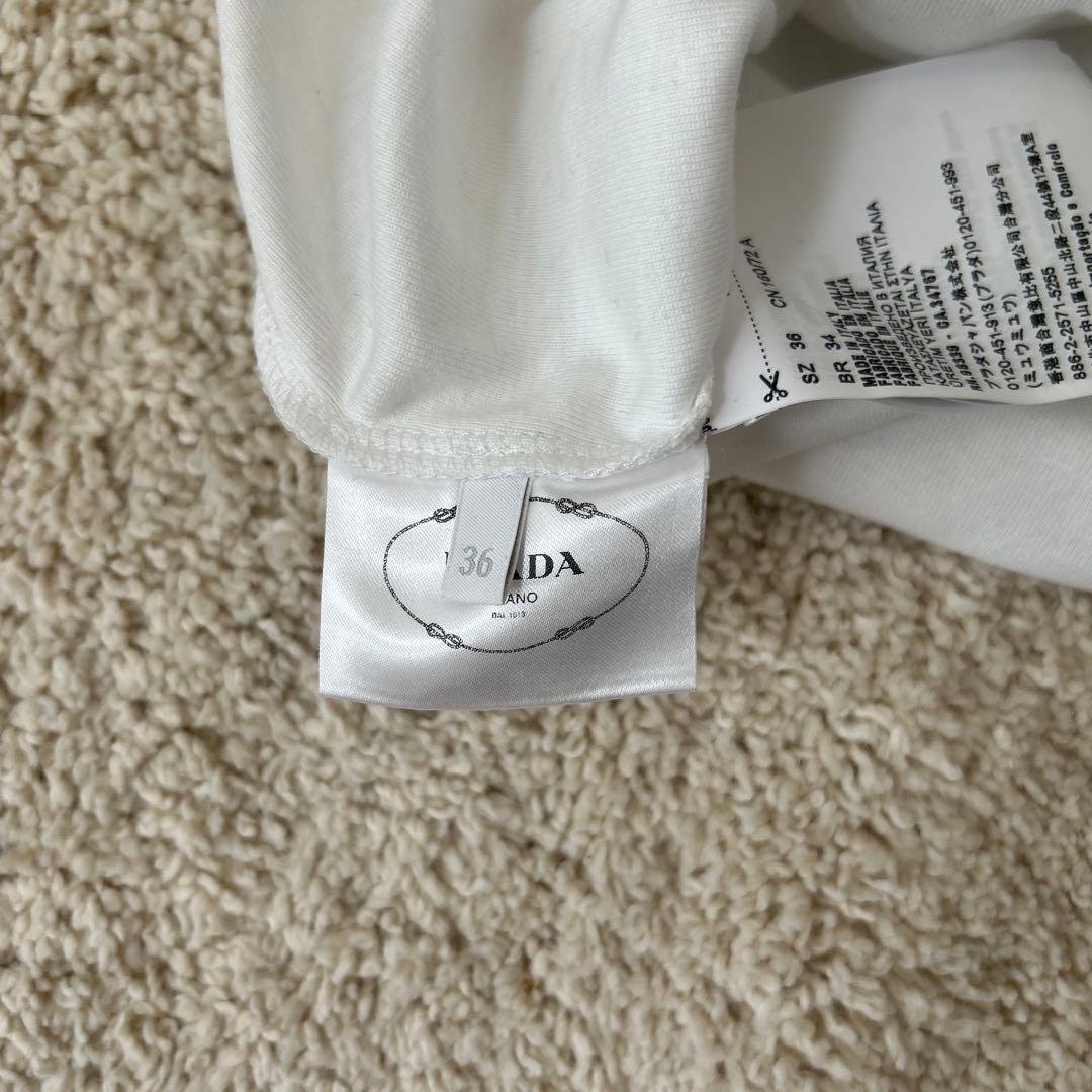 PRADAプラダ　ジャージーリブニットタンクトップス　ロゴプレート 36