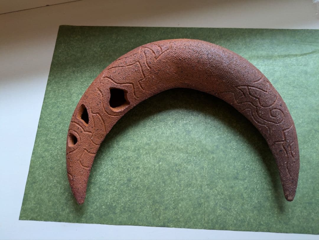 みかん　肥後博己　オブジェ　月　花器　陶　花生け　壁掛け