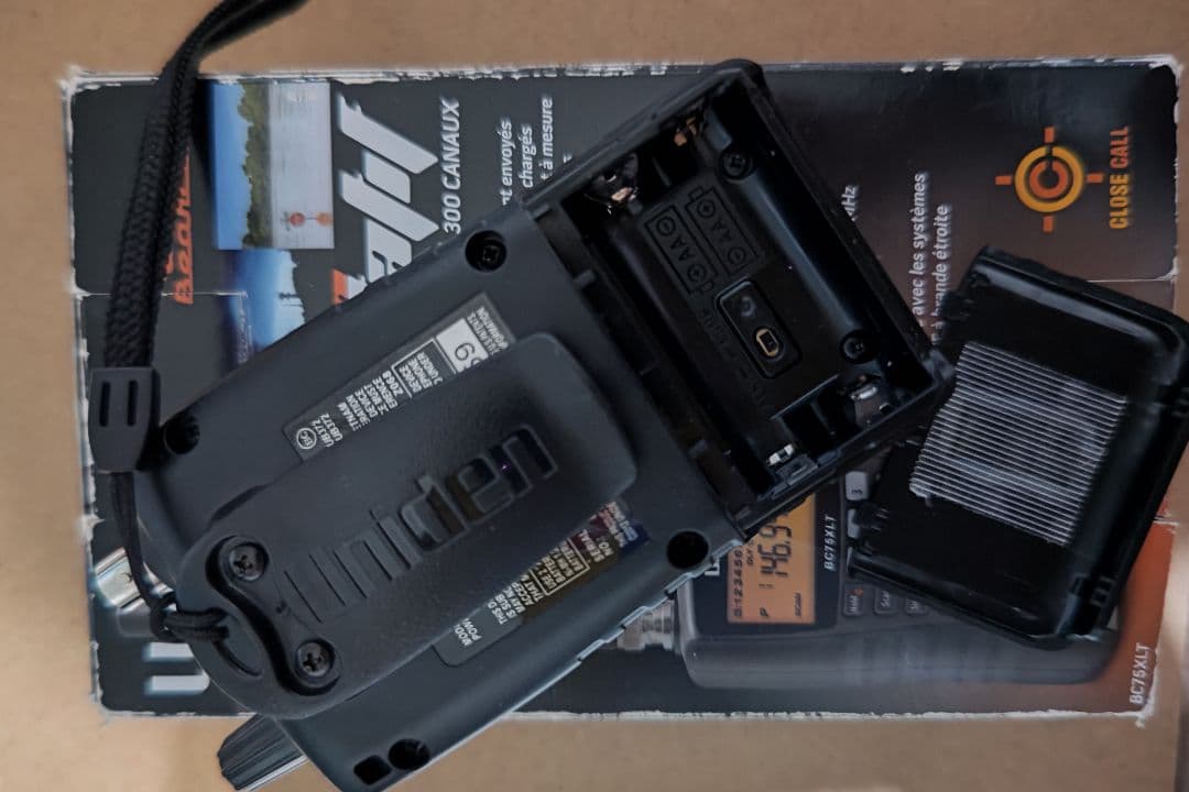 ユニデン BC75XLT エアバンドレシーバー