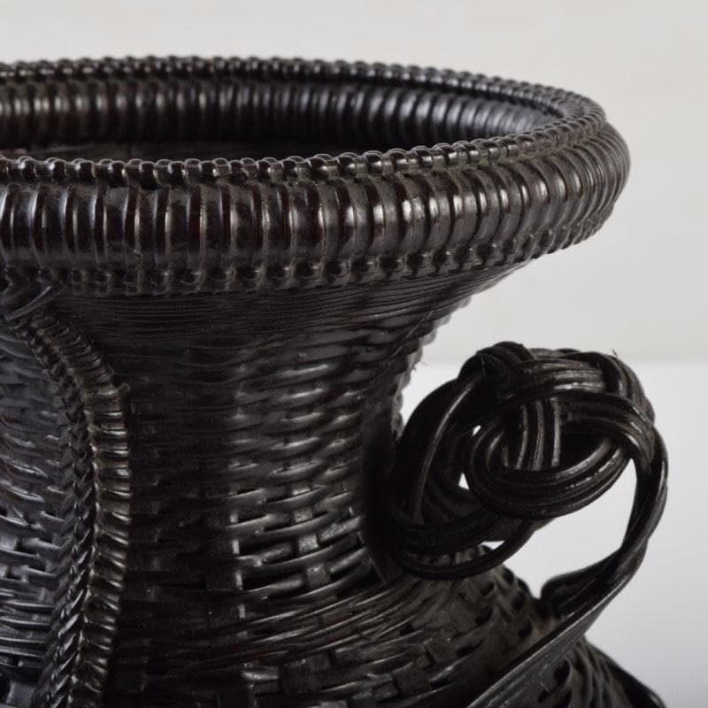 茶道具　篭師　和田麟之作　小猿花入　共箱　C　9123