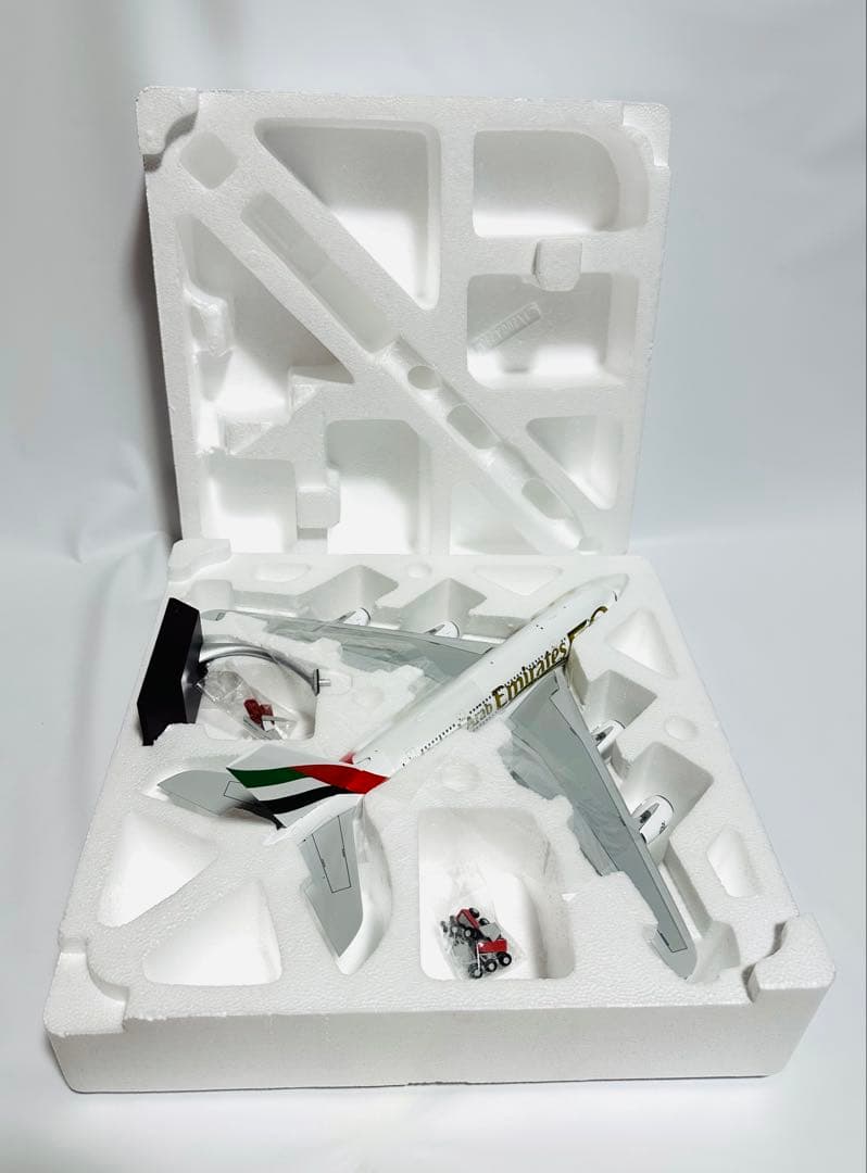 Gemini 1/200 エミレーツ航空 A380-800 UAE建国50周年