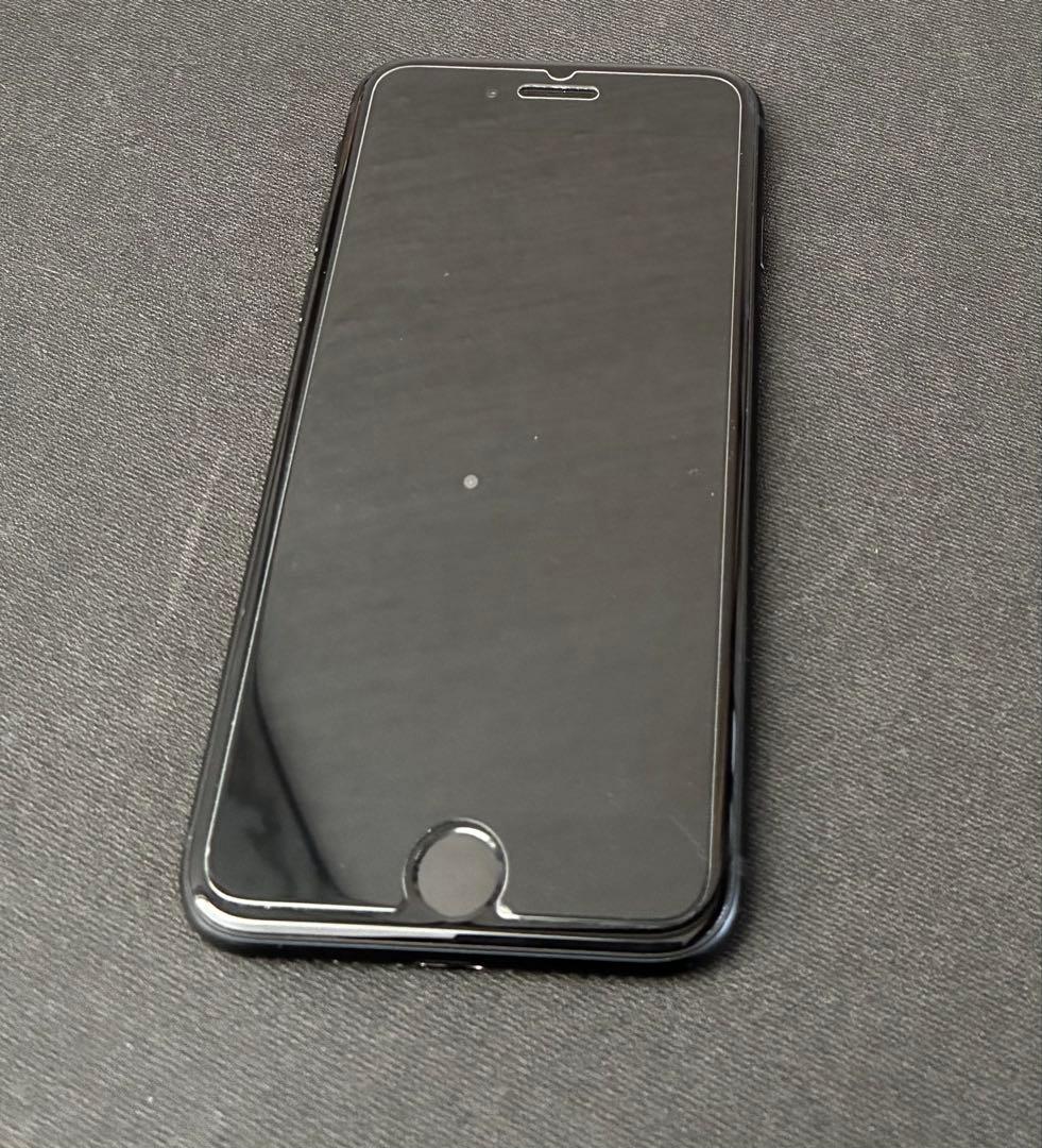 iPhone se第3世代　　Apple SE （64GB）