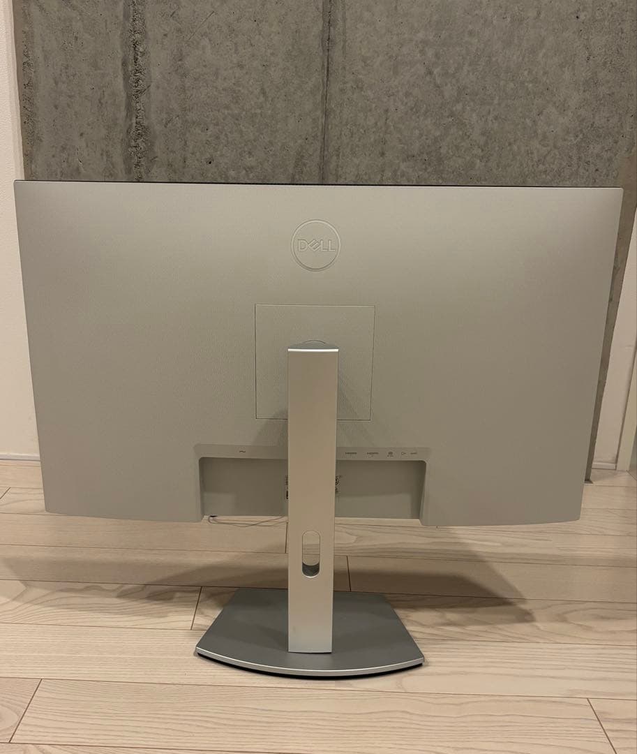 DELL 27インチ QHD IPSモニター
