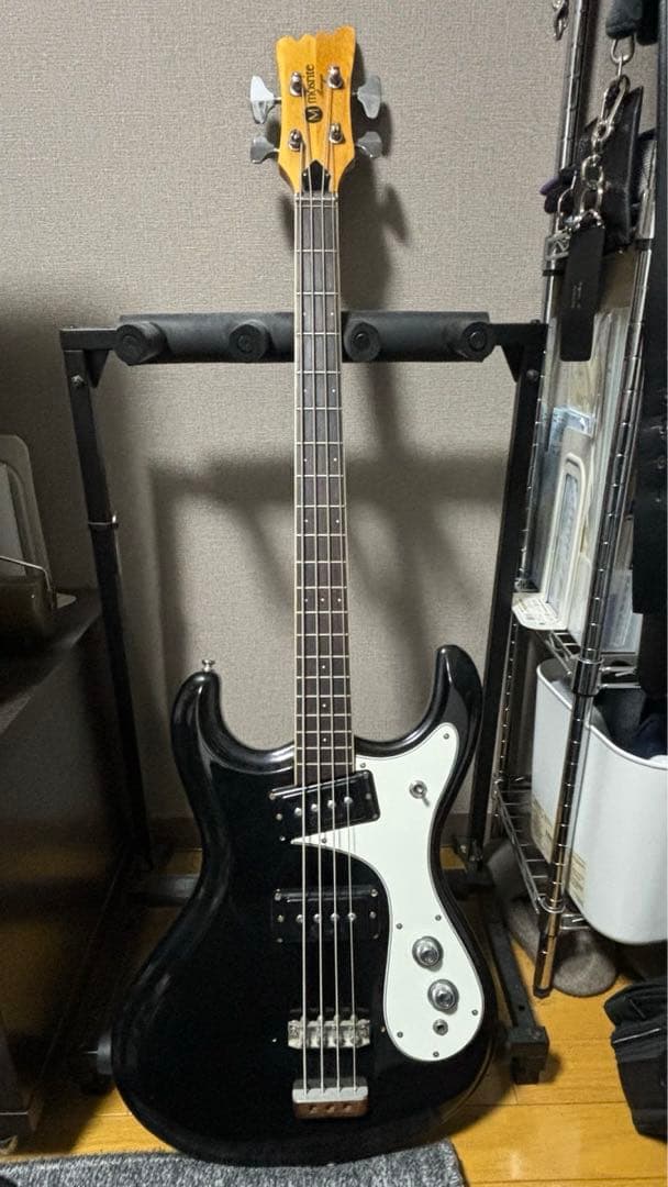 mosrite ベース