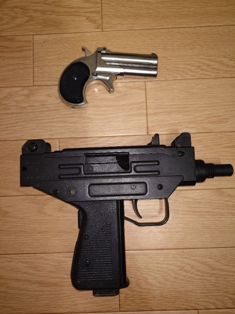 トイガンセット UZI(ウージー)＆デリンジャー ガスガン 2個セット