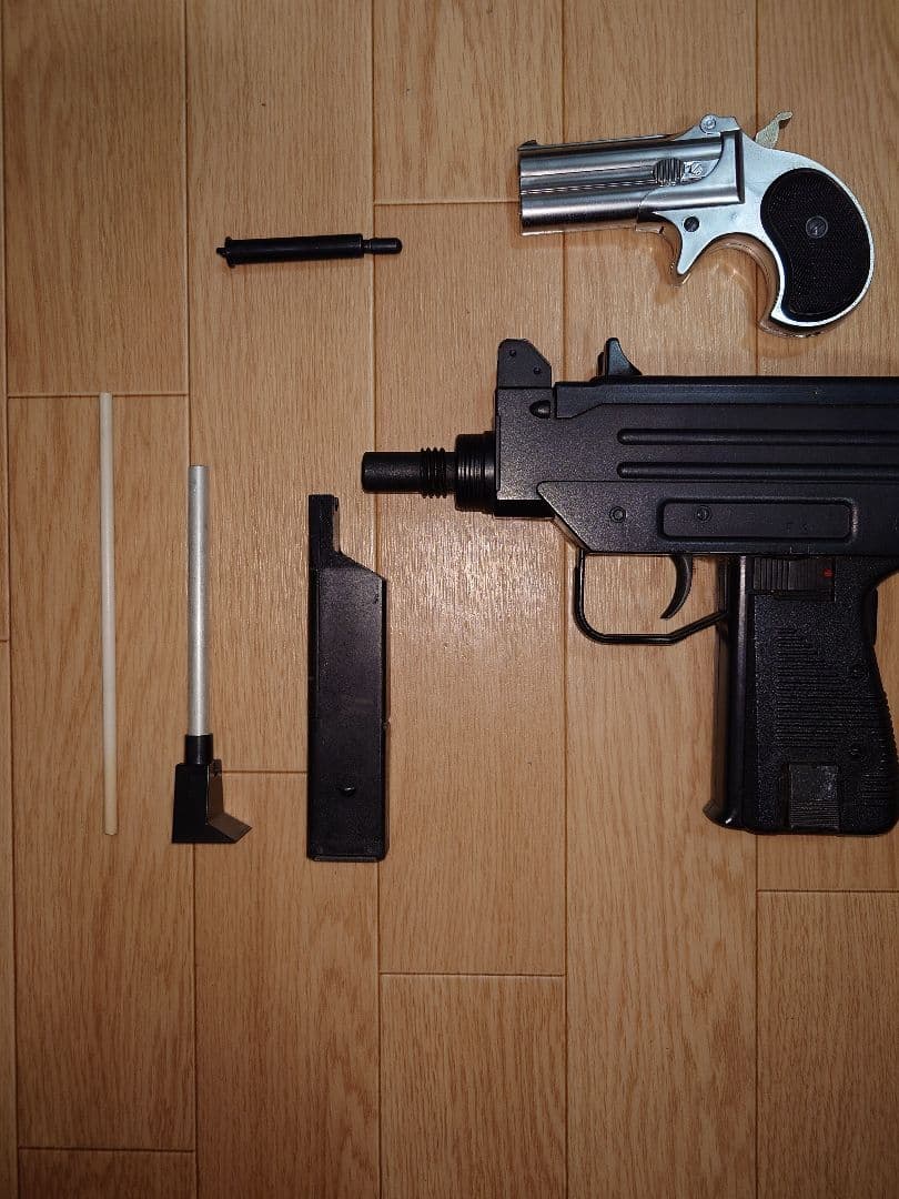 トイガンセット UZI(ウージー)＆デリンジャー ガスガン 2個セット