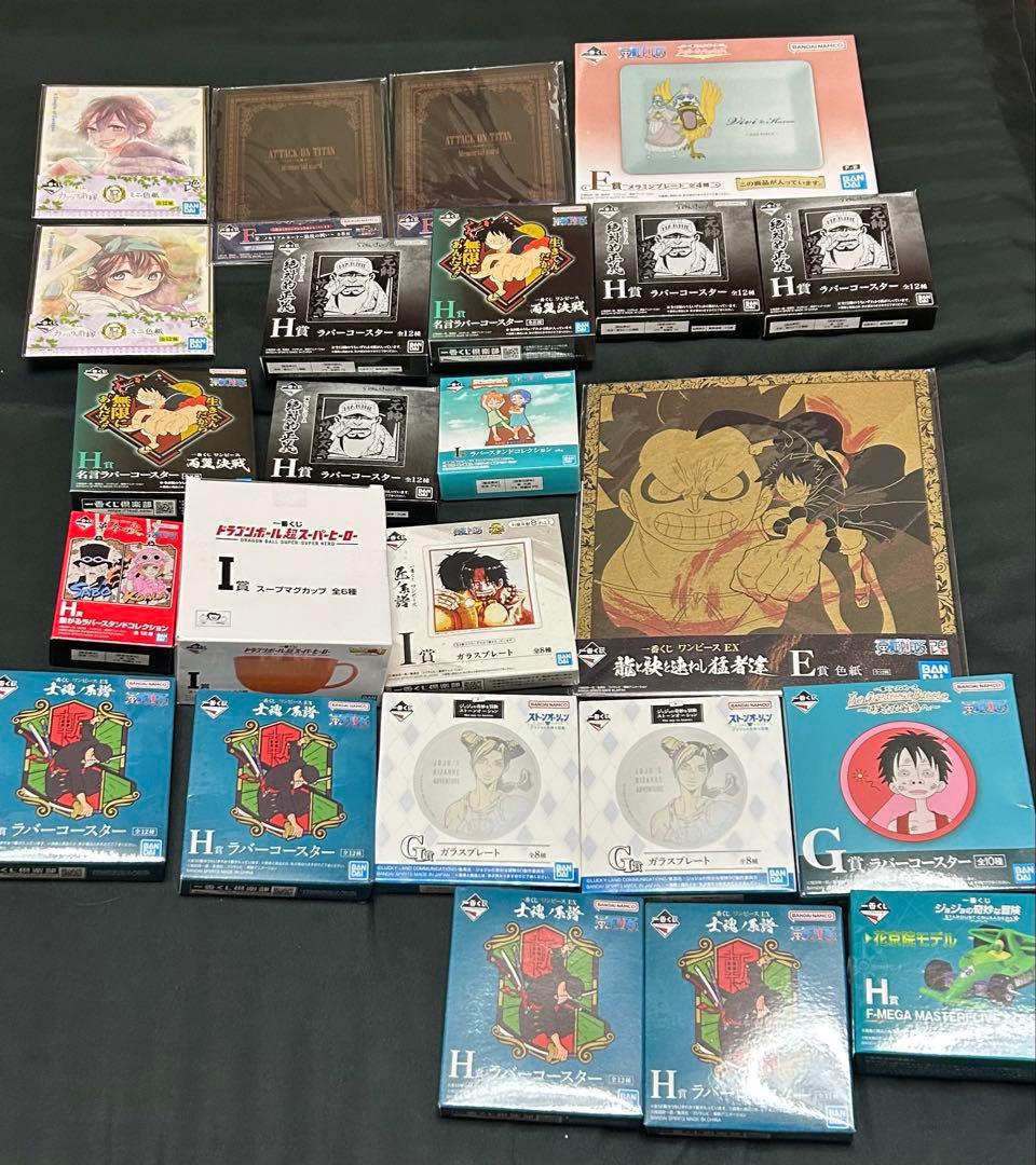 ワンピースくじ他　フィギュア　タオル等90点以上　まとめ売り　未開封多数