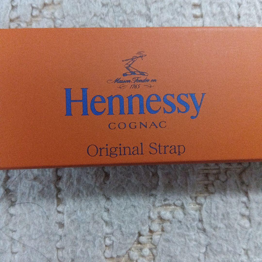 ヘネシー キュベ ミニチュアボトル 50ml（希少古酒・未開栓） とグッズ