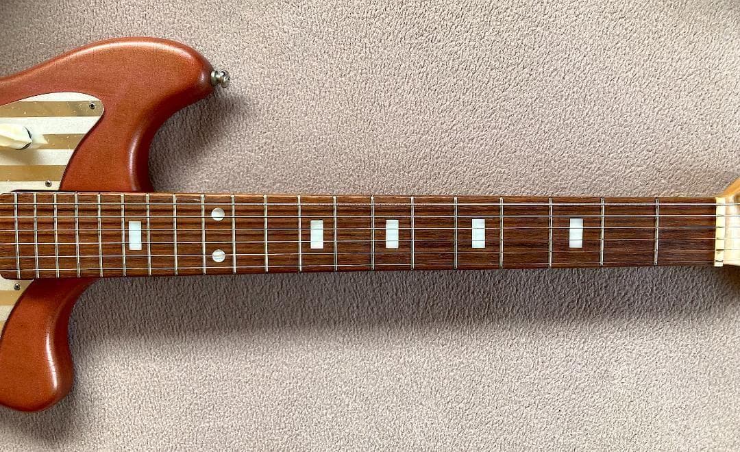 Guyatone LG-80T（1965年） レッド 貴重なオフセットの名品