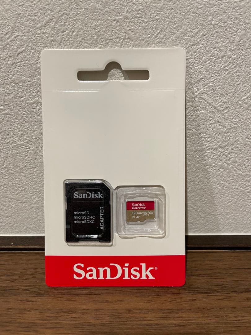 【新品】コダックコンパクトデジカメブラウン　サンディスク　SDカードセット