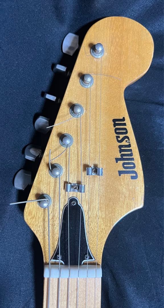 【Johnson】ストラトタイプ・エレキギター