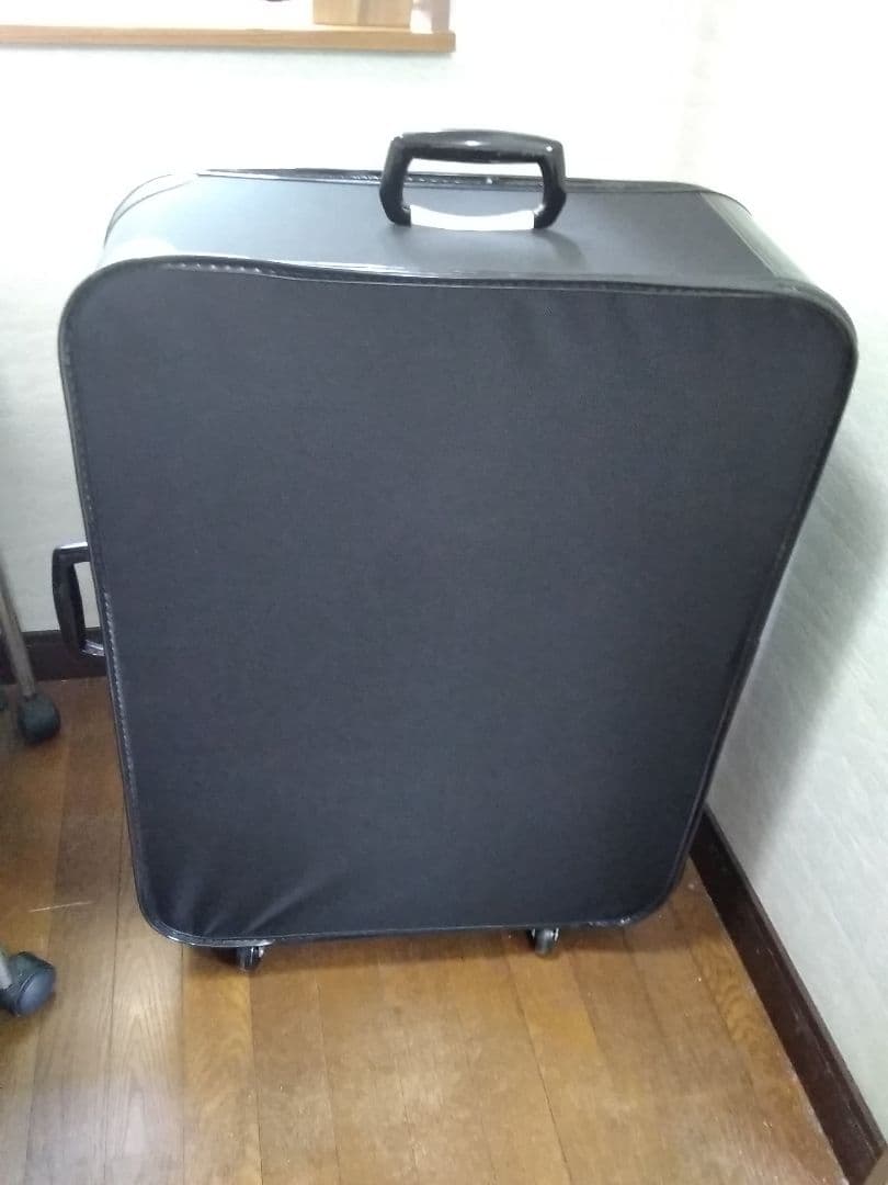 衣装ケース　わけあり　豊岡製　キャリー付き　特大サイズ