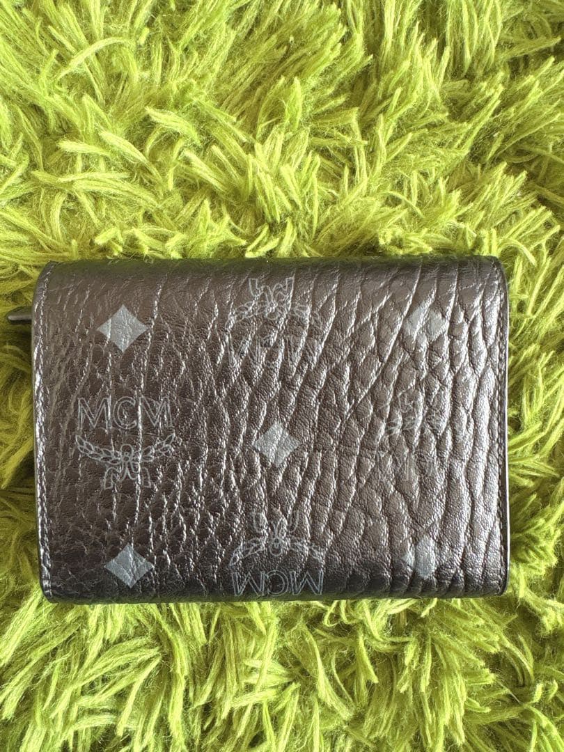 MCM Patricia Flap Wallet 3FldS ブラック