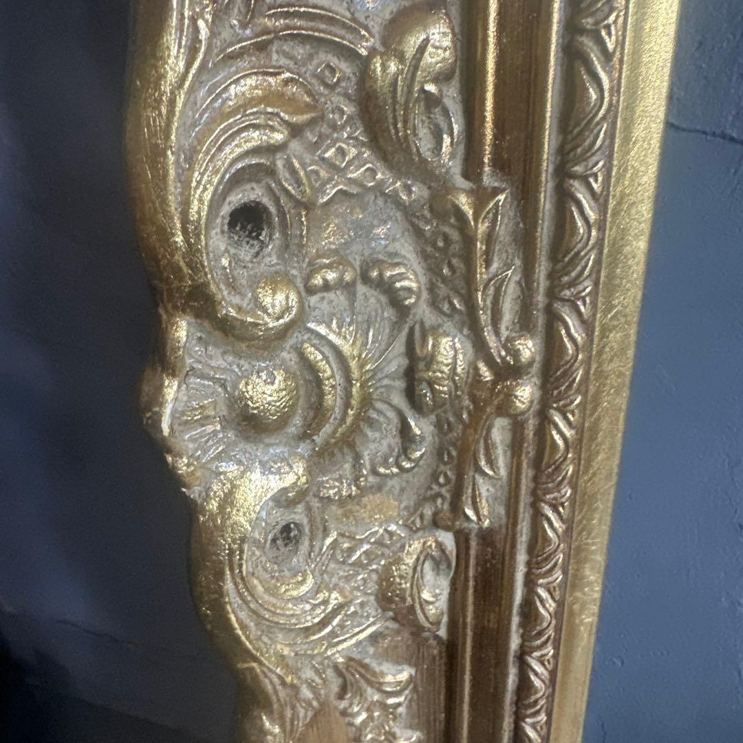 ゴールド アンティークフレーム 大きめ　ディスプレイなどに❣️