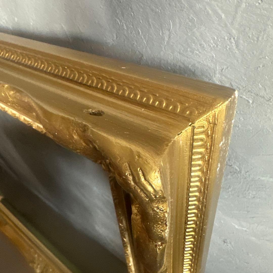 ゴールド アンティークフレーム 大きめ　ディスプレイなどに❣️