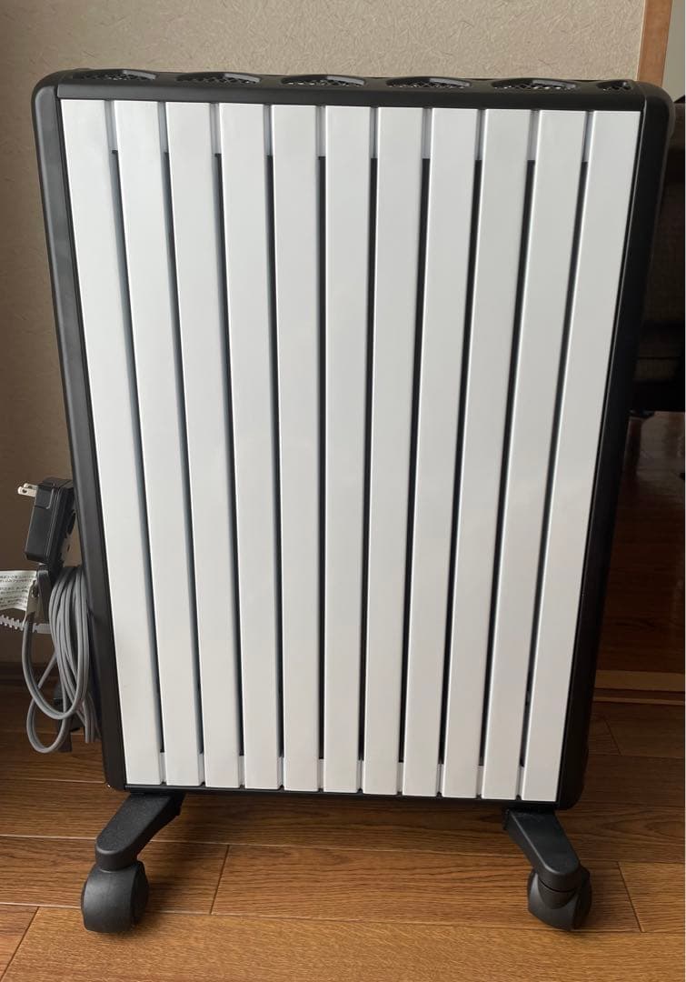 デロンギオイルヒーター　MDHAA15WIFI-BK