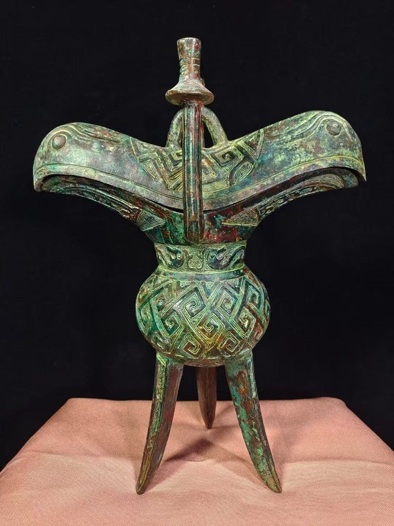 中国古美術品.旧蔵珍品·古青銅器·酒礼器 ·古酒器·祭祀品·文房置物·賞物