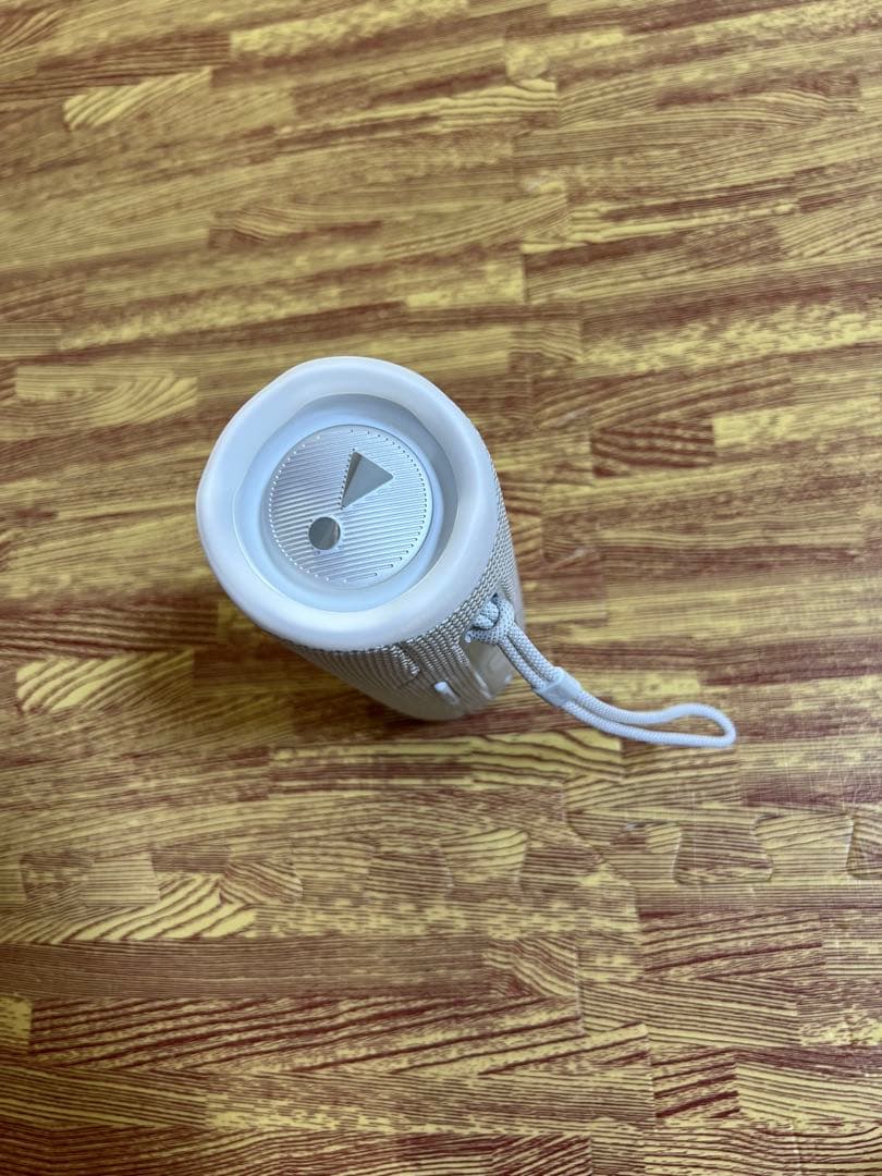 JBL FLIP 6 ワイヤレススピーカー ホワイト