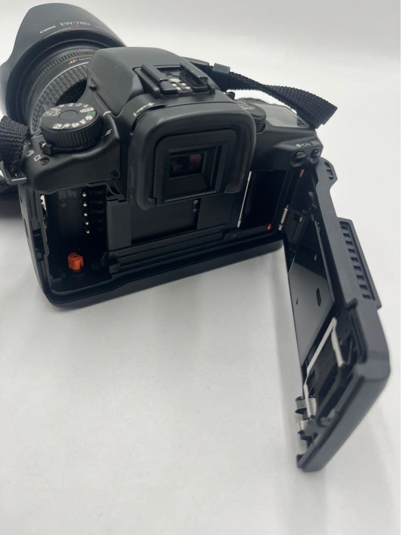 Canon EOS7 フィルムカメラ　28-200mm レンズ付