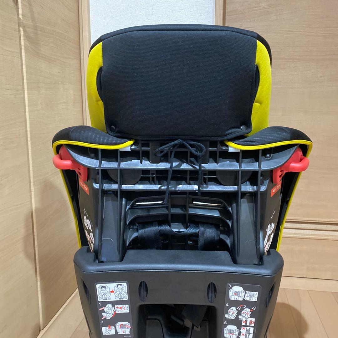 カーメイト エールべべ スイングムーン プレミアムS カーボンイエロー