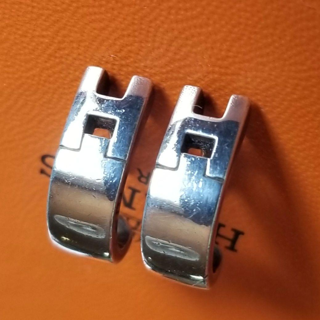 エルメス　ヘラクレスピアス　シルバー925×18金ホワイトゴールド　ユニセックス