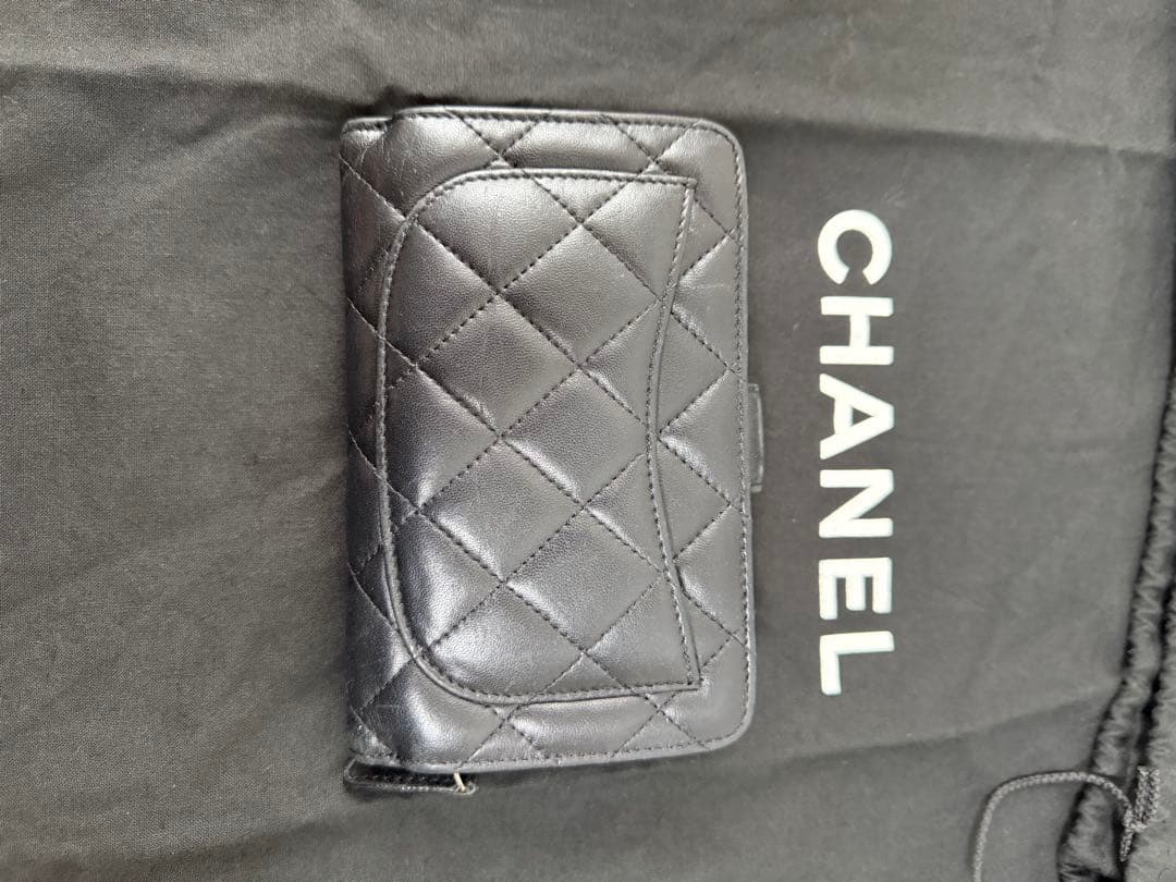 【CHANEL】キルティング ブラック 二つ折り財布